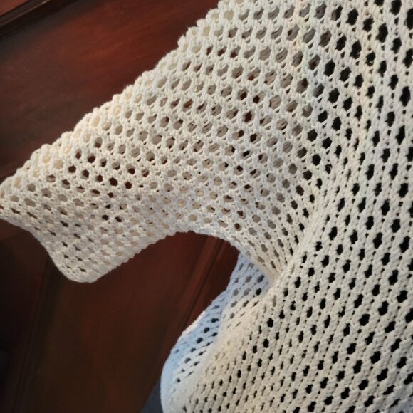 Crochet Knit Open Weave Sweater By Mossimo Supply Co S/P - White Short Sleeve V- - Picture 3 of 7